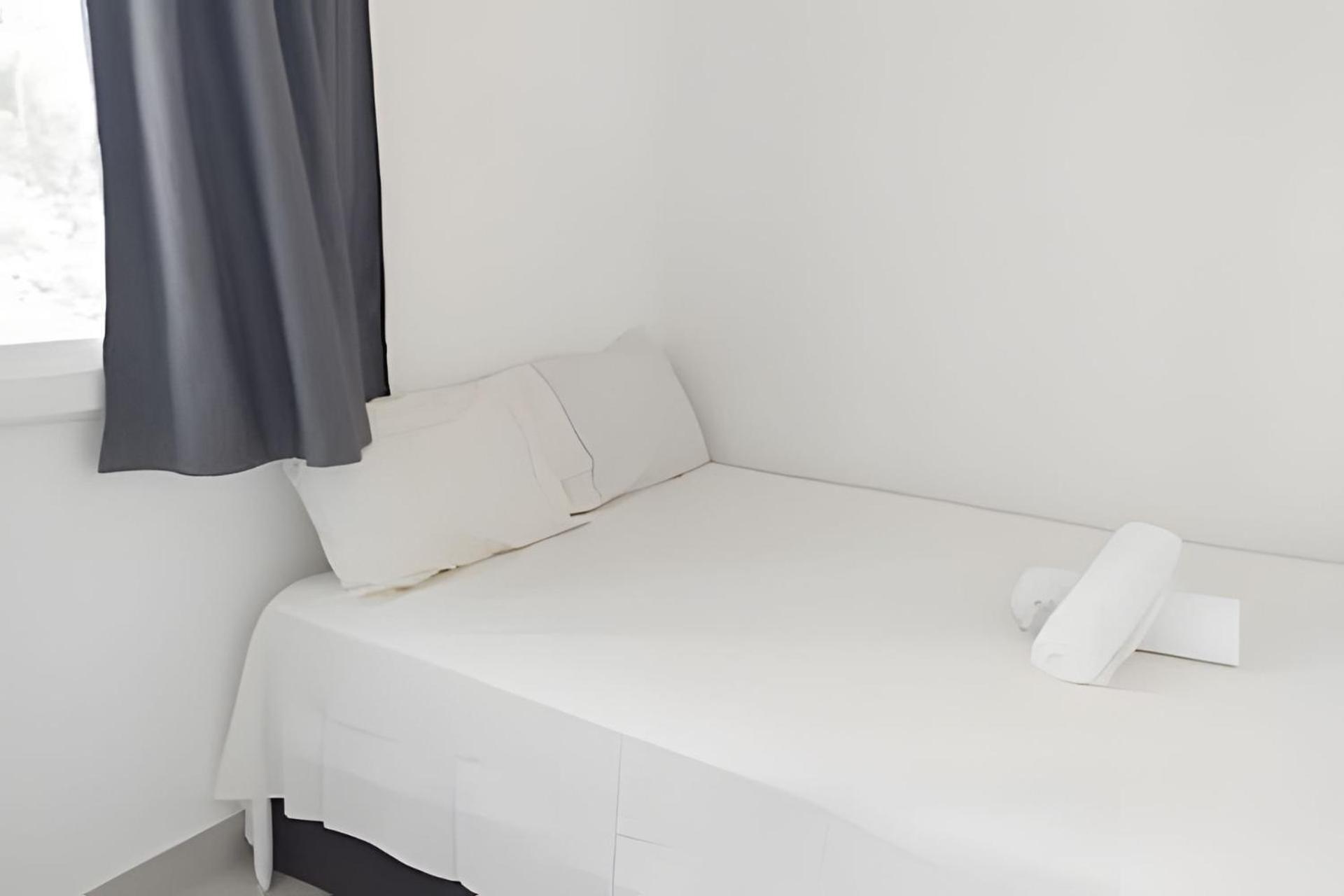 Vista-Mar - 3 Suites Com Ar Condicionado E Quarto Casal Com Ar Condicionado - 100M Da Praia Гуаружа Экстерьер фото